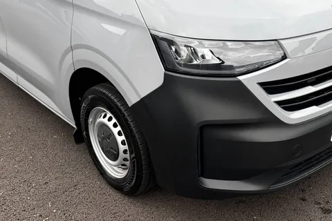 MF75FOD Volkswagen Transporter T32 Panel Van Commerce LWB 150 PS 2.0 TDI 8sp Automatic Thumbnail #17