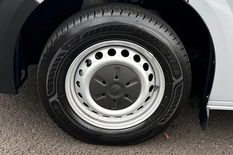 MF75FOD Volkswagen Transporter T32 Panel Van Commerce LWB 150 PS 2.0 TDI 8sp Automatic Thumbnail #22