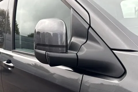 MF75FMZ Volkswagen Transporter T30 Panel Van Commerce Pro SWB 150 PS 2.0 TDI 8sp Automatic Thumbnail #27