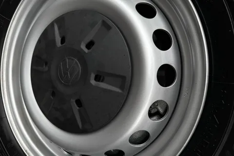 MF75FOD Volkswagen Transporter T32 Panel Van Commerce LWB 150 PS 2.0 TDI 8sp Automatic Thumbnail #26