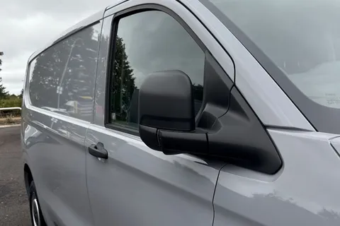 MF75FOD Volkswagen Transporter T32 Panel Van Commerce LWB 150 PS 2.0 TDI 8sp Automatic Thumbnail #27