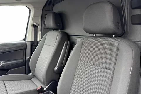 BA25LRE Volkswagen Caddy Maxi 2.0TDI 102PS C20 Cargo Commerce Pro-Tech Pack 2025 Thumbnail #10
