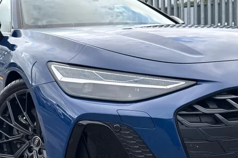 PX25WZL Audi A6 Avant 2.0 TDI Launch Edition S Tronic quattro Euro 6 (s/s) 5dr Thumbnail #9