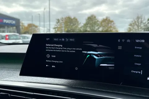 DF24YYH PEUGEOT E-3008 73kWh GT Auto 5dr Thumbnail #49