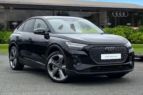 KN25MBX Audi Q4 e-tron Q4 Sportback Black Edition 45 e-tron 210,00 kW Thumbnail #2