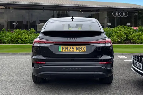 KN25MBX Audi Q4 e-tron Q4 Sportback Black Edition 45 e-tron 210,00 kW Thumbnail #5