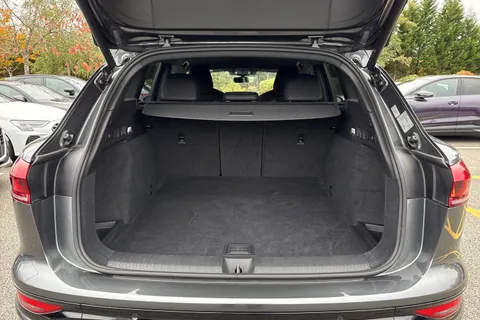 KW74DNY Audi Q6 E-Tron Q6 SUV Edition 1 e-tron quattro kW Thumbnail #7