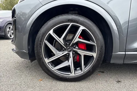 KW74DNY Audi Q6 E-Tron Q6 SUV Edition 1 e-tron quattro kW Thumbnail #10