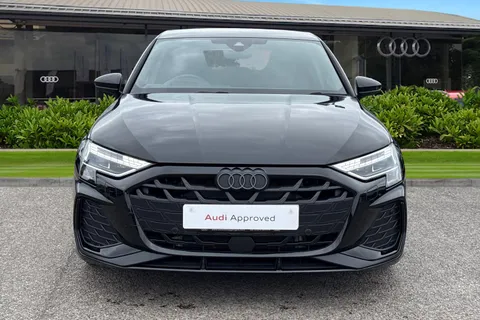 DA25SMX Audi A3 Black Edition 40 TFSI e 204 PS S tronic Thumbnail #6