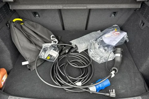 DA25SMX Audi A3 Black Edition 40 TFSI e 204 PS S tronic Thumbnail #7