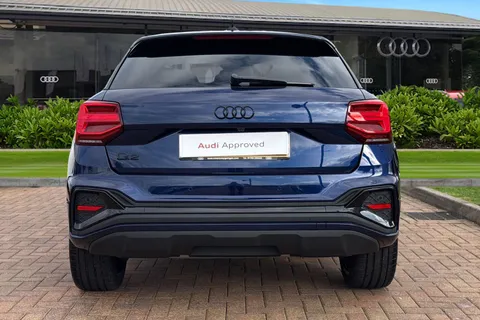 KO74URA Audi Q2 Black Edition 35 TFSI 150 PS S tronic Thumbnail #5