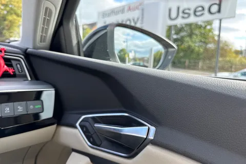 GY72HKG Audi e-tron Sportback Technik 50 quattro 230,00 kW Thumbnail #22