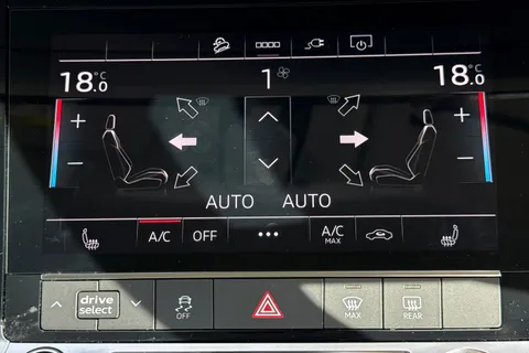 GY72HKG Audi e-tron Sportback Technik 50 quattro 230,00 kW Thumbnail #23