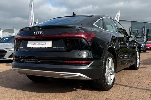 GY72HKG Audi e-tron Sportback Technik 50 quattro 230,00 kW Thumbnail #27