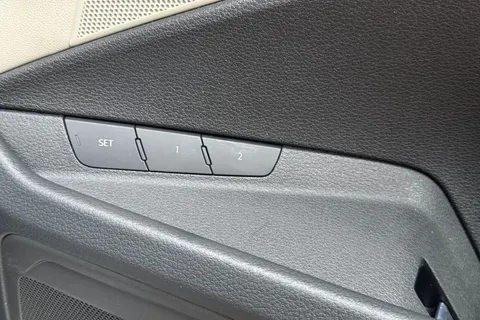 GY72HKG Audi e-tron Sportback Technik 50 quattro 230,00 kW Thumbnail #44