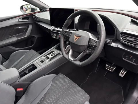 KY25JXP CUPRA Leon 2.0 TSI 333 VZ3 5dr DSG 4Drive, **MATTE PAINT, PAN ROOF** Thumbnail #8