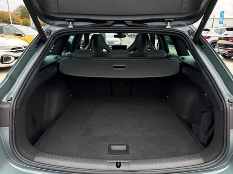 KY25JXP CUPRA Leon 2.0 TSI 333 VZ3 5dr DSG 4Drive, **MATTE PAINT, PAN ROOF** Thumbnail #10