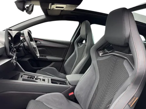 KY25JXP CUPRA Leon 2.0 TSI 333 VZ3 5dr DSG 4Drive, **MATTE PAINT, PAN ROOF** Thumbnail #11