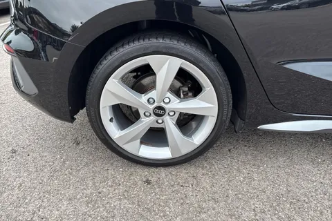 DA72KPV Audi A3 S line 35 TFSI 150 PS S tronic Thumbnail #14