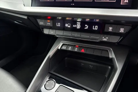 DA72KPV Audi A3 S line 35 TFSI 150 PS S tronic Thumbnail #48