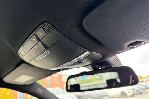 OV18ZGB Mercedes-Benz C Class 2.1 C220d AMG Line G-Tronic+ Euro 6 (s/s) 2dr Thumbnail #55