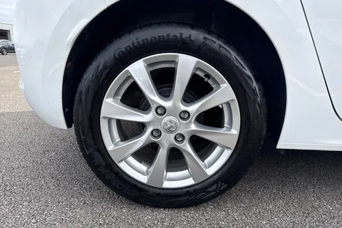 SD72FXH Vauxhall Corsa 1.2 Design Euro 6 5dr Thumbnail #11