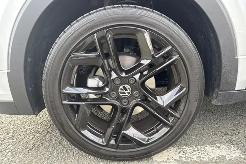 CY25HWE Volkswagen T-Cross 1.0 TSI Black Edition 5dr DSG Thumbnail #12