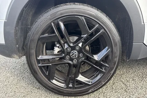 CY25HWE Volkswagen T-Cross 1.0 TSI Black Edition 5dr DSG Thumbnail #13