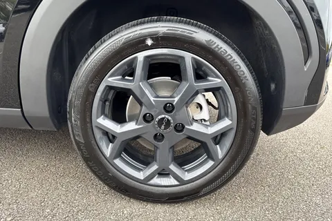 DG25PWZ BYD Dolphin Surf 43.2kWh Boost Auto 5dr Thumbnail #23