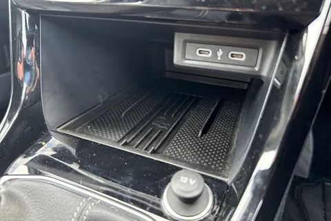 CY25HWE Volkswagen T-Cross 1.0 TSI Black Edition 5dr DSG Thumbnail #39