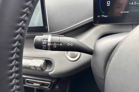 DG25PWZ BYD Dolphin Surf 43.2kWh Boost Auto 5dr Thumbnail #42