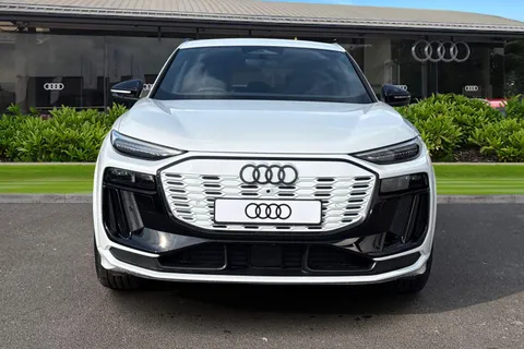 Audi Q6 E-Tron 100kWh Edition 1 Auto quattro 5dr Thumbnail #6
