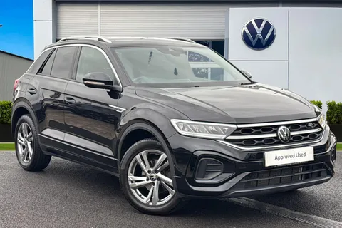 MP23HVB Volkswagen T-Roc 1.5 TSI R-Line 5dr Thumbnail #2