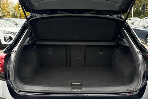 MP23HVB Volkswagen T-Roc 1.5 TSI R-Line 5dr Thumbnail #7