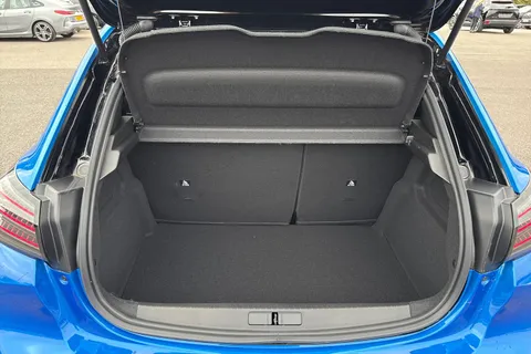 6 of 67 for PEUGEOT e-208 51kWh GT Premium Auto 5dr (7.4kW Charger)