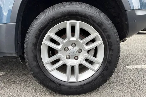 YC20HJF Land Rover Defender 110 2.0 SD4 S Auto 4WD Euro 6 (s/s) 5dr Thumbnail #11