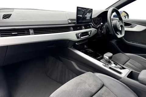 KY21LWH Audi A4 2.0 TFSI 35 S line S Tronic Euro 6 (s/s) 4dr Thumbnail #9