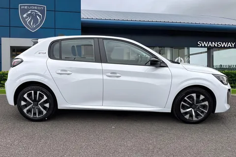 3 of 67 for PEUGEOT 208 1.2 PureTech Style Euro 6 (s/s) 5dr