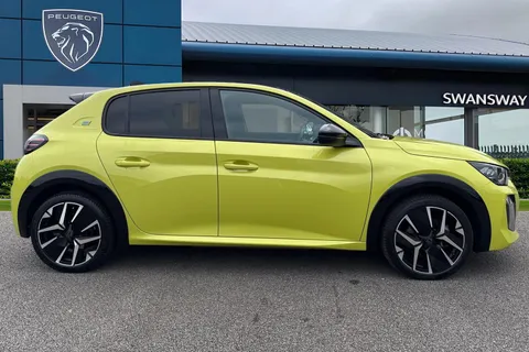 3 of 66 for PEUGEOT 208 115kW GT 51kWh 5dr Auto