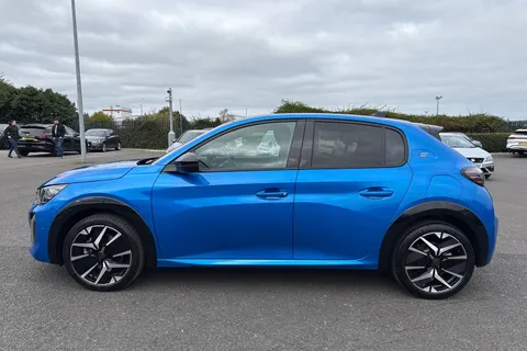 29 of 67 for PEUGEOT e-208 51kWh GT Premium Auto 5dr (7.4kW Charger)