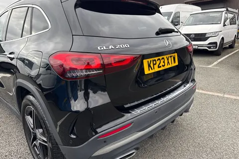KP23XTW Mercedes-Benz Gla 1.3 GLA200 AMG Line (Premium) 7G-DCT Euro 6 (s/s) 5dr Thumbnail #8