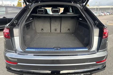  Audi Q8 3.0 TFSI V6 55 Vorsprung Tiptronic quattro Euro 6 (s/s) 5dr Thumbnail #7