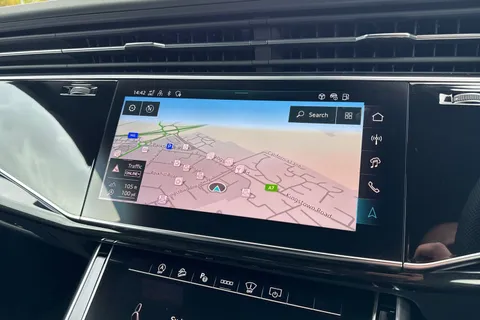  Audi Q8 3.0 TFSI V6 55 Vorsprung Tiptronic quattro Euro 6 (s/s) 5dr Thumbnail #17