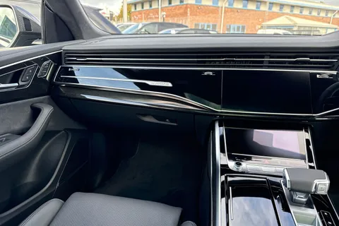  Audi Q8 3.0 TFSI V6 55 Vorsprung Tiptronic quattro Euro 6 (s/s) 5dr Thumbnail #20