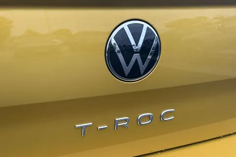 25 of 51 for VOLKSWAGEN T-ROC 1.5 TSI EVO Active 5dr DSG