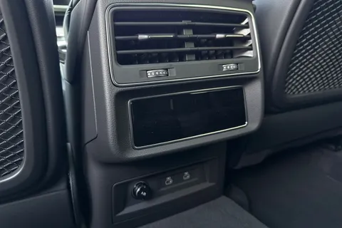  Audi Q8 3.0 TFSI V6 55 Vorsprung Tiptronic quattro Euro 6 (s/s) 5dr Thumbnail #25