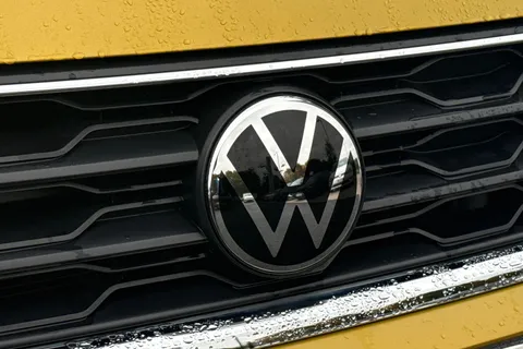 27 of 51 for VOLKSWAGEN T-ROC 1.5 TSI EVO Active 5dr DSG