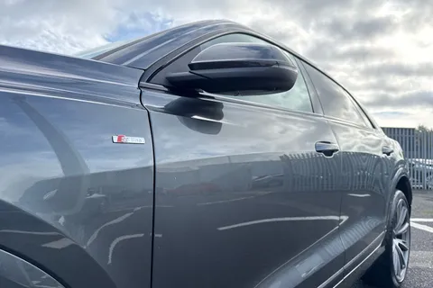  Audi Q8 3.0 TFSI V6 55 Vorsprung Tiptronic quattro Euro 6 (s/s) 5dr Thumbnail #28