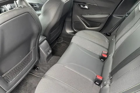 35 of 66 for PEUGEOT 208 115kW GT 51kWh 5dr Auto