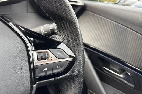 40 of 66 for PEUGEOT 208 115kW GT 51kWh 5dr Auto